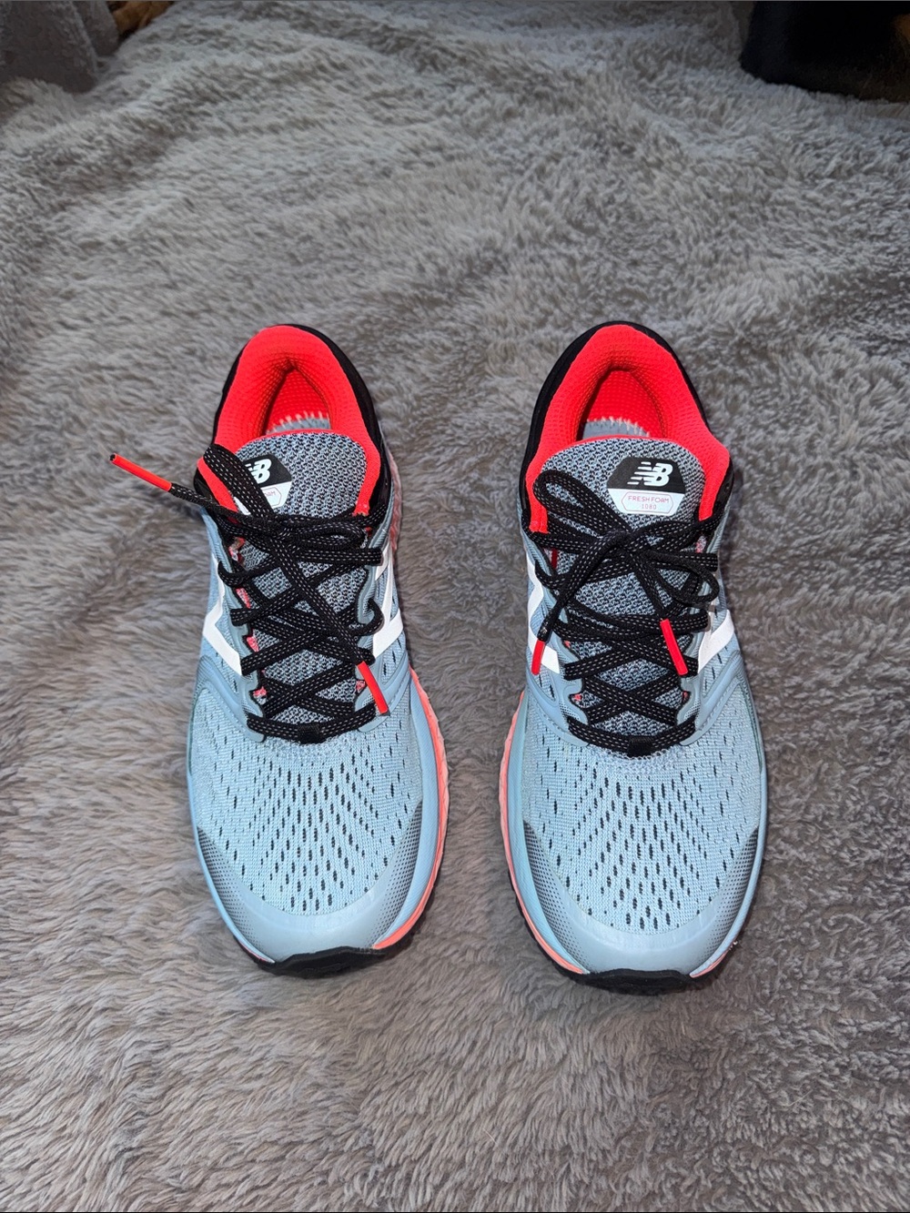 New Balance Fresh Foam 1080v9 Women's Athletic Shoes Gray & Red